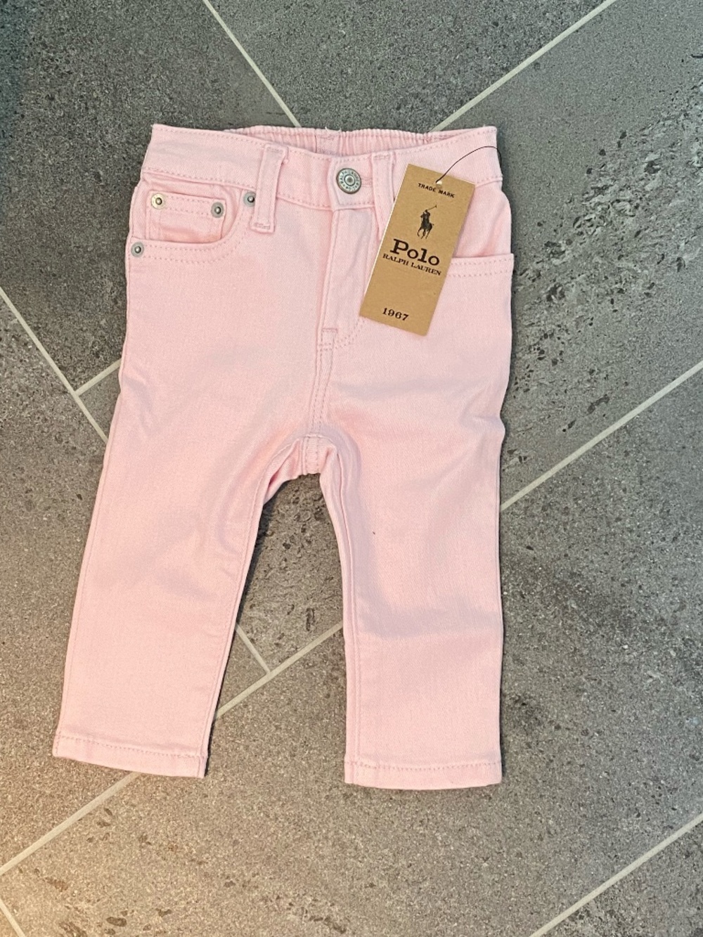 Baby pink stretch jeans